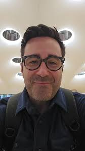 Hoje tem Expedições ao Sagrado às 21h na TV Aparecida comigo e com Rodrigo  Alvarez contando as histórias de uma igreja que foi fundamental para a  criação de uma das principais universidades do mundo e ...