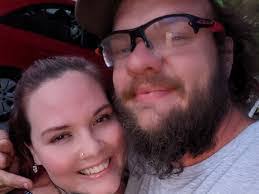 Andrea Quigley's Instagram, Twitter & Facebook