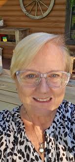 Just introducing myself……. Hey 👋🏾