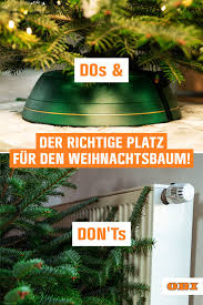 Ab wann weihnachtsdeko zu hause aufgestellt und aufgehängt wird, ist deine ganz eigene entscheidung. Weihnachtsbaum Aufstellen Und Versorgen Obi Weihnachtsbaum Weihnachtsbaumstander Dekoration Weihnachtsbaum
