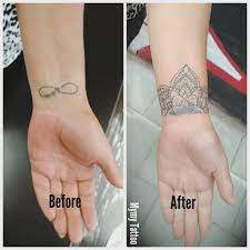 Cover Up Done By Mymy Mymy Tattoo Tattoo Tattoos Cover Coverup Tattoocover Mandala Mandalatattoo Bracelet Hen Tattoos Cover Tattoo Girly Tattoos