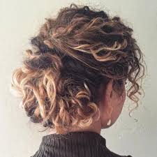 An easy hairdo for curly hair that is an instant classic. 60 Styles And Cuts For Naturally Curly Hair In 2021