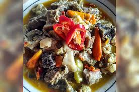 Anda bisa merasakan sensasi kari khas timur tengah sekaligus india. Resep Tongseng Kambing Pedas Enak Khas Solo Merahputih
