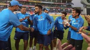 Explore tweets of mohammed siraj @mdsirajofficial on twitter. He Fought Personal Loss Racial Remarks Ravi Shastri Hails Mohammed Siraj As Find Of Australia Tour Cricket News India Tv