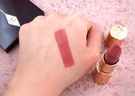 I absolutely love the charlotte tilbury matte revolution lipsticks in general so it was no surprise that i would love the walk of shame shade as well the eyeshadow quad is way more brown orientated, whereas the lipstick is more of a berry shade. Charlotte Tilbury New Luxury Palette Matte Revolution Lipstick In Walk Of Shame Review And Swatches The Happy Sloths Beauty Makeup And Skincare Blog With Reviews And Swatches