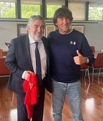 Sergio Asenjo (@SergioAsenjo1)