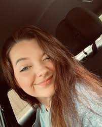 ✰ Chloe Roberson ✰ (@chloearoberson) • Instagram photos and videos