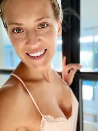 Schönen Freitag 😉 und guten Morgen Engel