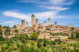 Florence is one of italy's most popular tourist destinations, but just outside of the famous city there are beautiful towns, stunning hilly landscapes and charming villages that can be reached by a short trip. 15 Best Day Trips From Florence The Crazy Tourist