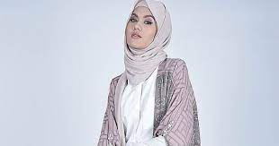 Mira filzah, aliff aziz, haliza misbun, aisyah ilias, asyraff aley, nada syuhada, alicia amin, fendi seman, tony eusoff, daler yusuf, azri iskandar. Biodata Alicia Amin Cerita Budak Sepet