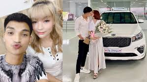 Mạc văn khoa thẳng thừng chìa tay ra đọ độ trắng với ngọc trinh và khăng khăng mình không hề thua kém. Vá»«a Sáº¯m Nha Táº­u Xe HÆ¡i Tiá»n Tá»‰ Táº·ng Báº¡n Gai Máº¡c VÄƒn Khoa Giau Cá»¡ Nao Baogiaothong Vn