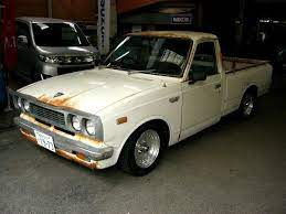 愛車紹介 for sale 車 車検 修理 板金 部品 神奈川 湘南 茅ヶ崎 イー エムコーポレーション toyota hilux classic cars toyota