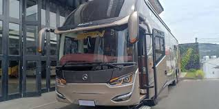 Rute bus trans semarang koridor 4 : Rasanya Naik Bus Eksekutif Premium Modifikasi Di Tol Trans Jawa Halaman All Kompas Com