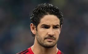 Alexandre Pato, ex-Internacional e Corinthians, será comentarista do SBT