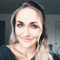 Candice Busch's Instagram, Twitter & Facebook