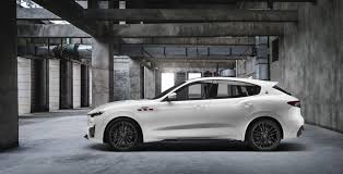 Perhaps it's the suv's seductive bodywork or it distinctive trident logo in the grille. Maserati Levante Trofeo Spezifikationen Fotos 2020 2021 Autoevolution In Deutscher Sprache