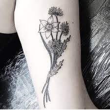 Daffodil And Daisy S Daffodil Tattoo Tattoos Carnation Tattoo
