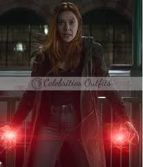 Infinity war star elizabeth olsen has revealed that she has one problem with scarlet witch's costume. Elizabeth Olsen Avengers Infinity War Scarlet Witch Coat