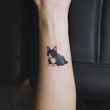 You may see a lucky cat adorned with or surrounded by certain treasures. Pin By Maria Bc Sweet Brian Connolly On Tattoos Cat Tattoo Designs Cat Tattoo Cat Tattoo Small