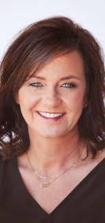 Lori Eifert's Instagram, Twitter & Facebook