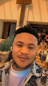 Am new here hope am welcome am here to make new friends Good evening all