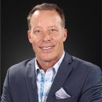 Chris Schellingerhout's Instagram, Twitter & Facebook