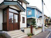 木製ハンガーフード 風除室 玄関 デザイン 平屋の家