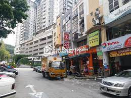 Cheras is a self sufficient township, serving its with a high population density with shopping malls, education centres, and numerous entertainment spots. Shop Office For Sale At Taman Rasa Sayang Batu 9 Cheras For Rm 2 180 000 By Lee Chin Ren13516 Durianproperty