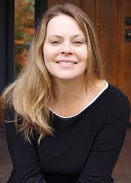 Amy Sales's Instagram, Twitter & Facebook