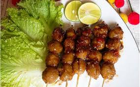 Ada misoa, bakso tahu, bakso campuran udang, dan wortel. Akhir Pekan Paling Sedap Bikin Bakso Bakar Pedas Mantap Okezone Lifestyle