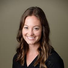 Belinda Gunn's Instagram, Twitter & Facebook