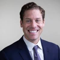 Alex Macfadyen's Instagram, Twitter & Facebook