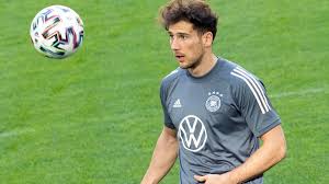 Discover more posts about leon goretzka, and goretzka. Muskelfaserriss Goretzka Fallt Vorerst Aus Br24