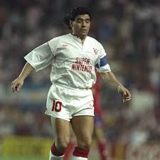Maradona llegó al sevilla en septiembre de 1992. Diego Maradona S Best Football Kits Ranked