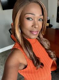 Here's a short recap of my trip to Opelika, AL 😊 I had a wonderful time  performing my final show of the year in Opelika, AL last night. Thank you  Glenn &