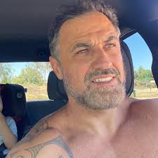 What could be causing a vibration in a 2025 RAM 3500 at 45-60mph?