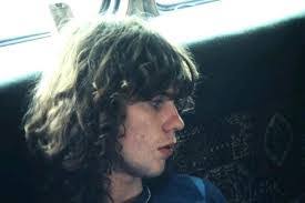 Aaron Rhynes's Instagram, Twitter & Facebook