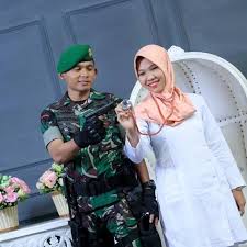 We did not find results for: Foto Pre Wedding Anggota Tni Dan Perawat Ide Foto Prewed