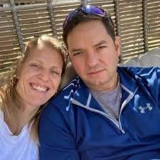 Vicky Sanchez (@vtuymer)