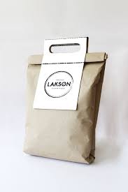 Creation De L Identite Visuelle De La Papeterie Du Menu Et Des Declinaisons De Lakson Design Emballage Alimentaire Design D Emballage Creatif Portfolio