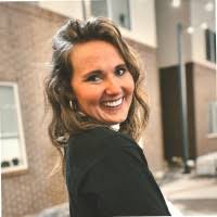 Chellyn Anderson Email & Phone Number