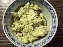 Rezept Von Zitronenfrische Krauterbutter Zum Grillen Lecker Um Rezeptwe Rezept Lecker Rezepte Lebensmittel Essen