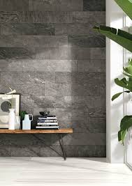 The barro terra is a handmade tile measuring 13.83 x 13.83 cm and 0.85 cm thick, produced in one of our spanish factories. Wandfliesen Wohnzimmer Als Eine Wundervolle Alternative Fur Die Wandgestaltung