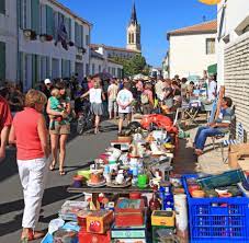 Découvrez notre sélection de résidences idéales pour vos vacances ! Charente Maritime Brocante Vide Grenier Brocante Vide Grenier Agenda La Couarde Sur Mer 17670