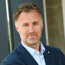 After an amazing 8.5 years, my time at Intuit has officially come to a  close. Over that time, I've had the privilege and opportunity to work with  some incredible designers, engineers, product… |