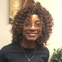 Linda Lance's Instagram, Twitter & Facebook