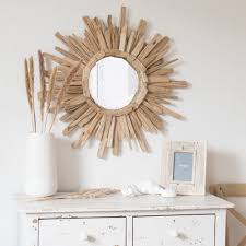 Miroir Rond En Bois Flotte D74 Tarnos Maisons Du Monde En 2020 Miroir Rond Bois Miroir Bois Flotte Deco Maison Interieur