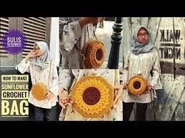 Bunga tumbuhan ini sangat khas: Crochet Tas Rajut Bunga Matahari Subtitle Available Youtube Tas Rajut Tas Tangan Rajutan Bunga Rajut