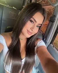 Laura Osorio's Instagram, Twitter & Facebook