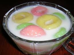 Hi guys,betemu lagi kita.bagi yang baru mengenali saya,selamat datang ke channel saya.kali ini saya nak share resepi ibu saya.iaitu bubur cha cha warna. Resepi Bubur Candil Tepung Pulut